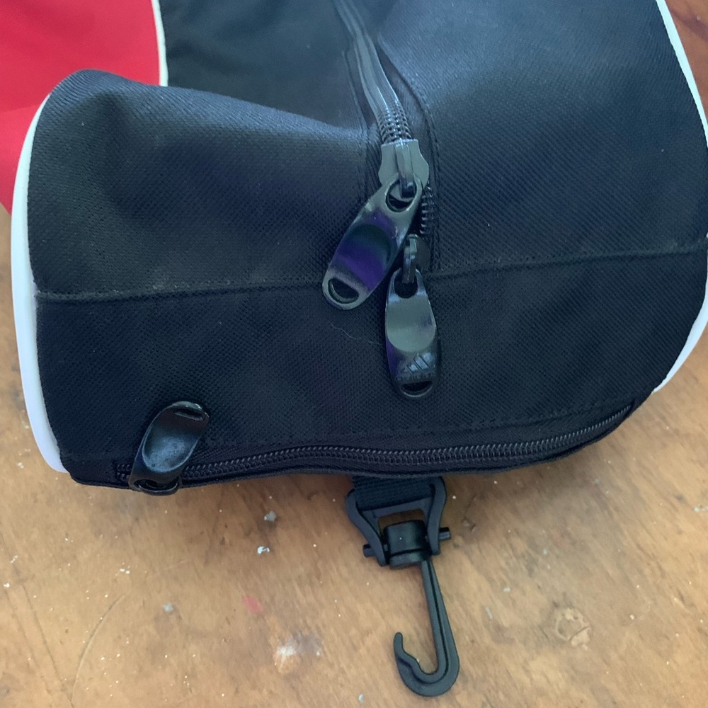 Adidas Softball/Baseball Bat/Gear Bag - Picture 8 of 9